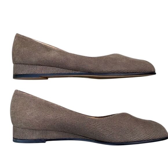 Bruno Magli Leather Mini Wedge Peep Toe Heels Taupe 7.5 - Picture 3 of 9